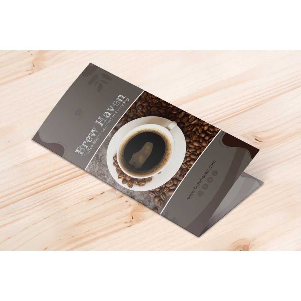 Half Fold A4 300 GSM Premium Paper Spot UV Brochure